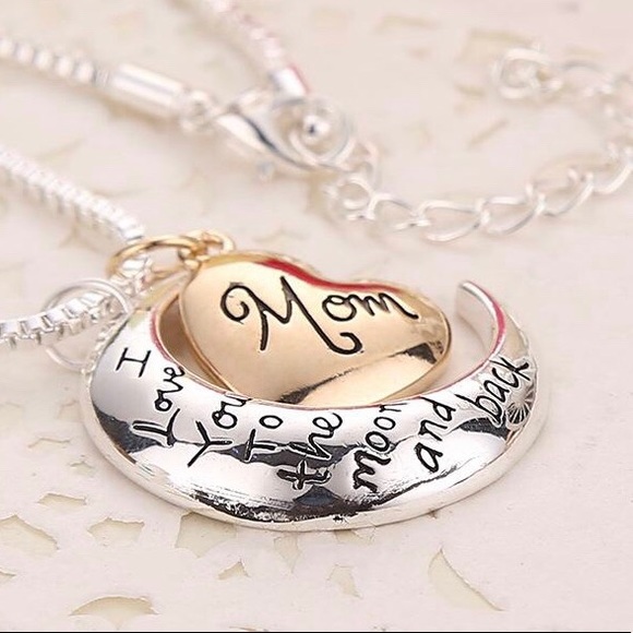 Moon pendant ILY to the moon and back mom necklace - Picture 2 of 6
